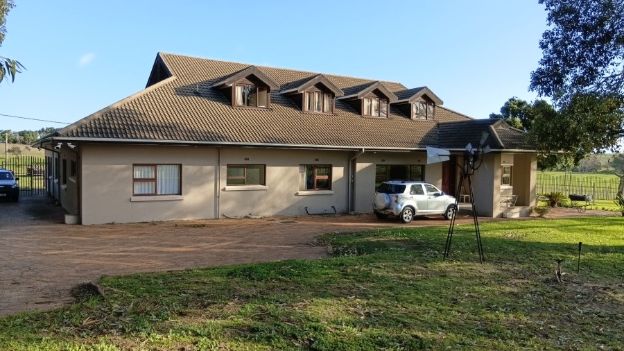 5 Bedroom Property for Sale in Stellenbosch Farms Western Cape